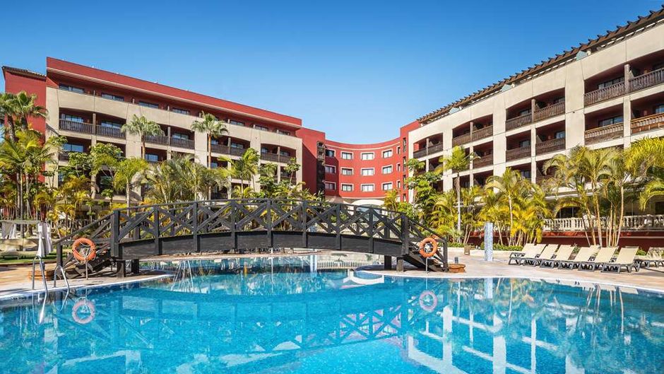 Barcelo Marbella Pool
