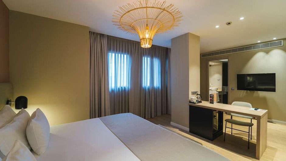 Barcelo Oviedo Cervantes Room