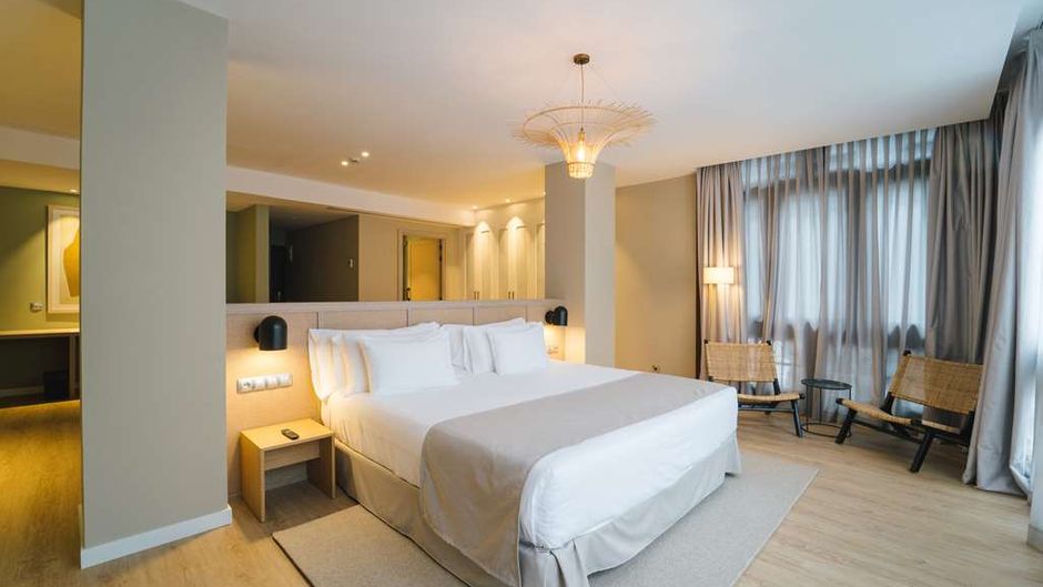 Barcelo Oviedo Cervantes Suite