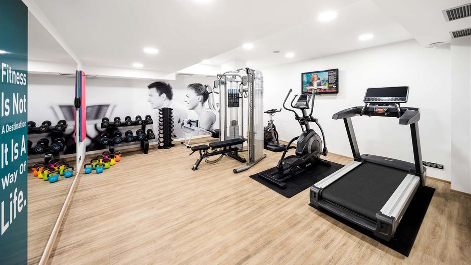 Occidental Praha Five Health