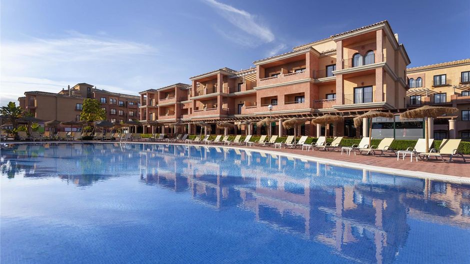 Barcelo Punta Umbria Beach Resort Pool