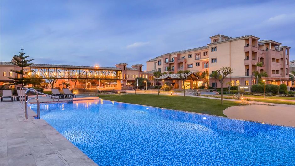 Barcelo Punta Umbria Beach Resort Pool