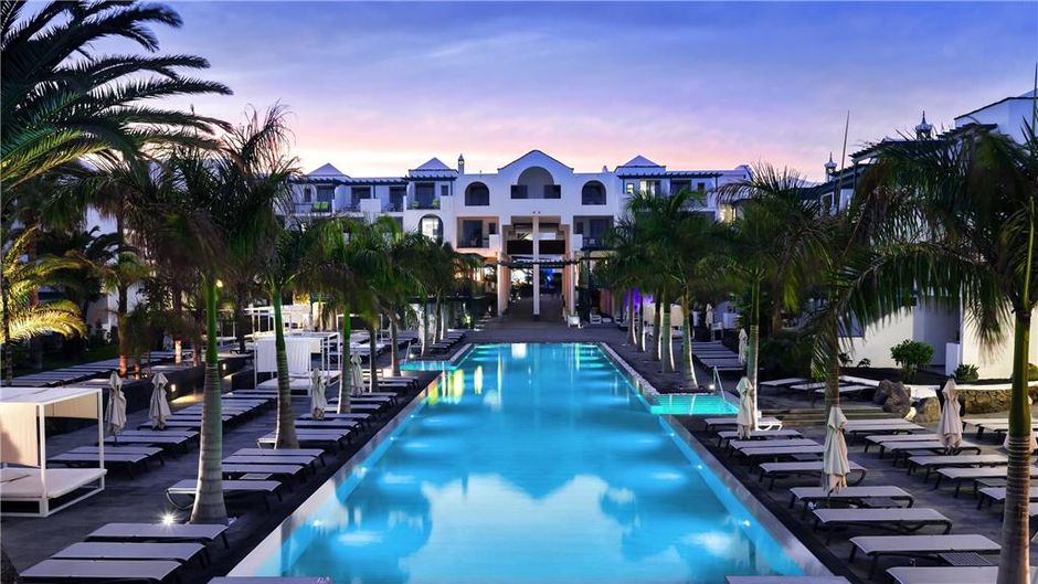 Barcelo Teguise Beach - Adults Only Pool