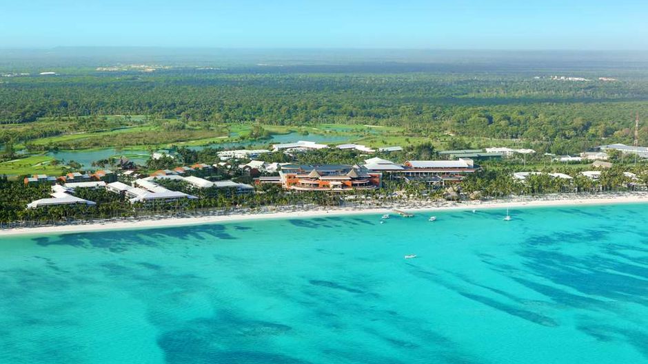 Barcelo Bavaro Palace Exterior
