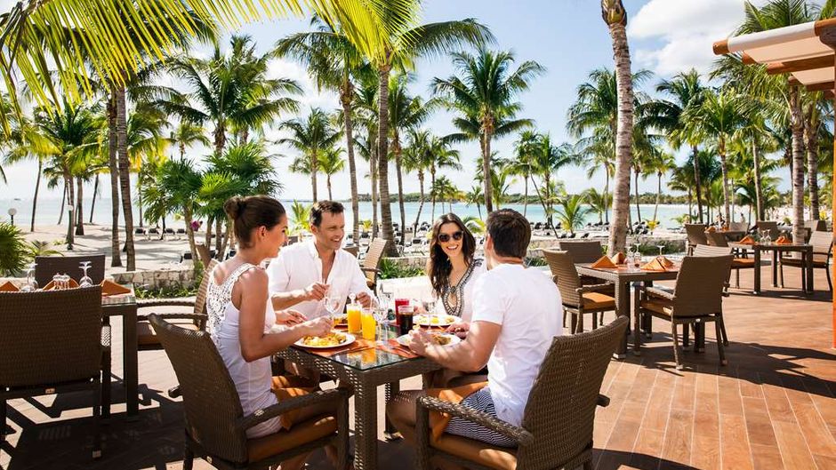Barcelo Maya Beach - Barcelo Maya Caribe Restaurant