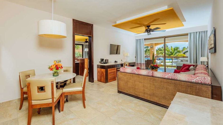 Barcelo Maya Beach - Barcelo Maya Caribe Suite
