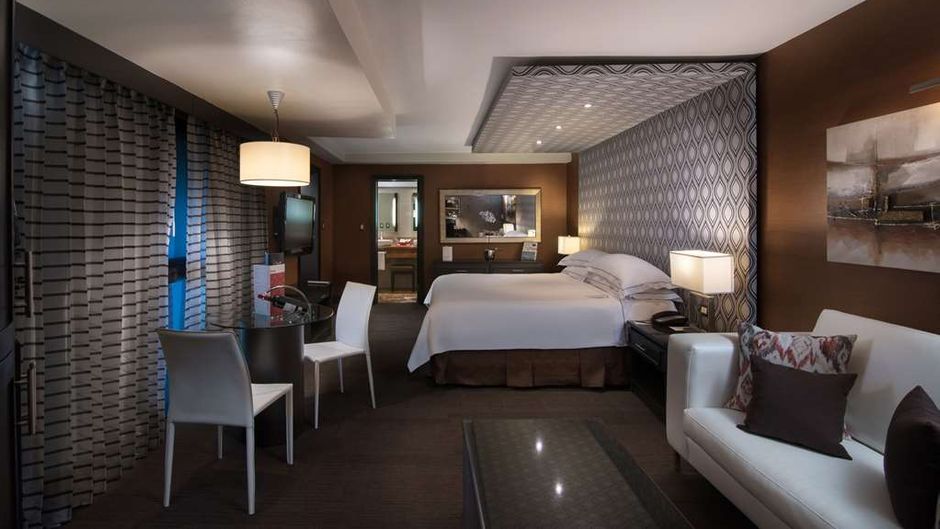 Barcelo Santo Domingo Suite