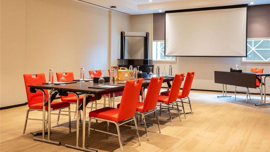 Ibis One Central Dubai Meeting