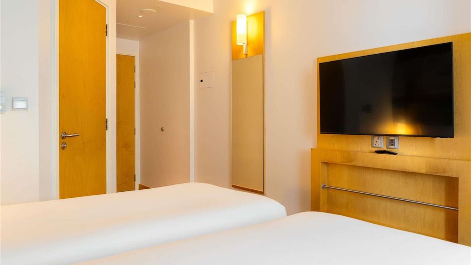 Ibis One Central Dubai Room