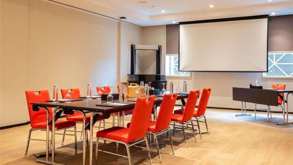Ibis One Central Dubai Meeting