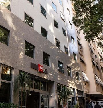 Ibis Copacabana Posto 5