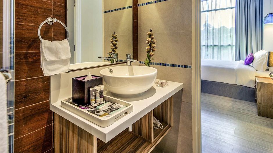 Mercure Kinabalu City Centre Room