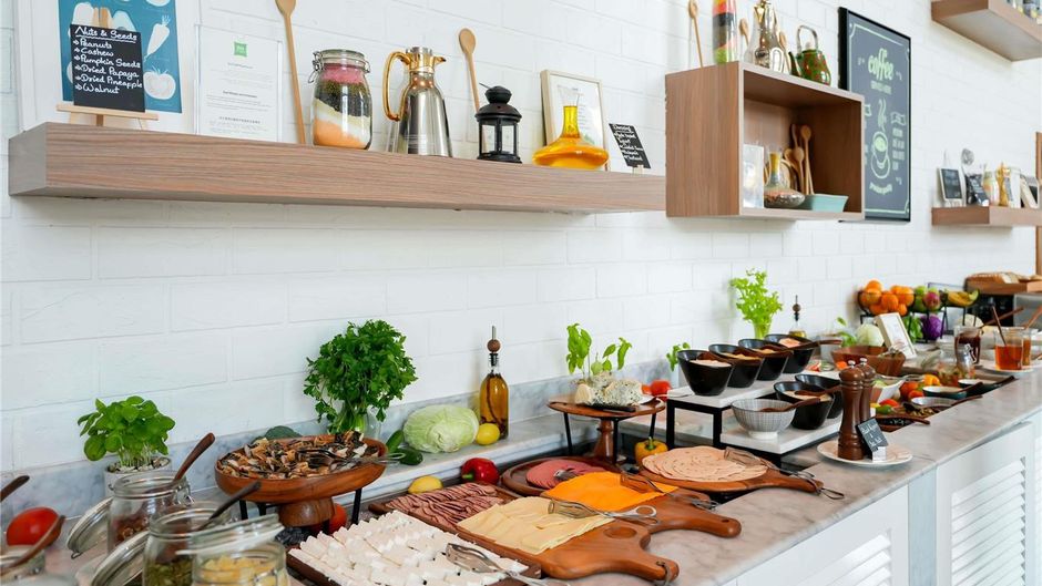 Ibis Styles Dragon Mart Dubai Hotel Restaurant