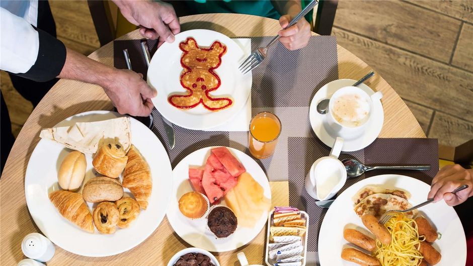 Ibis Styles Dragon Mart Dubai Hotel Restaurant