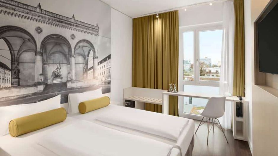 Super 8 Munich City North Room