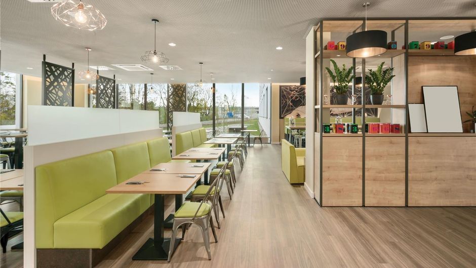 Super 8 Munich City North Restaurant