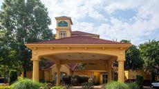 La Quinta Inn & Suites Airport South