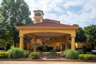 La Quinta Inn & Suites Airport South