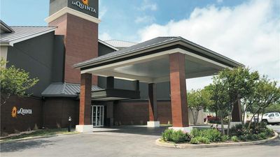 La Quinta Inn & Suites Austin Airport
