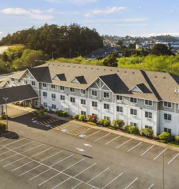 La Quinta Inn & Suites Newport