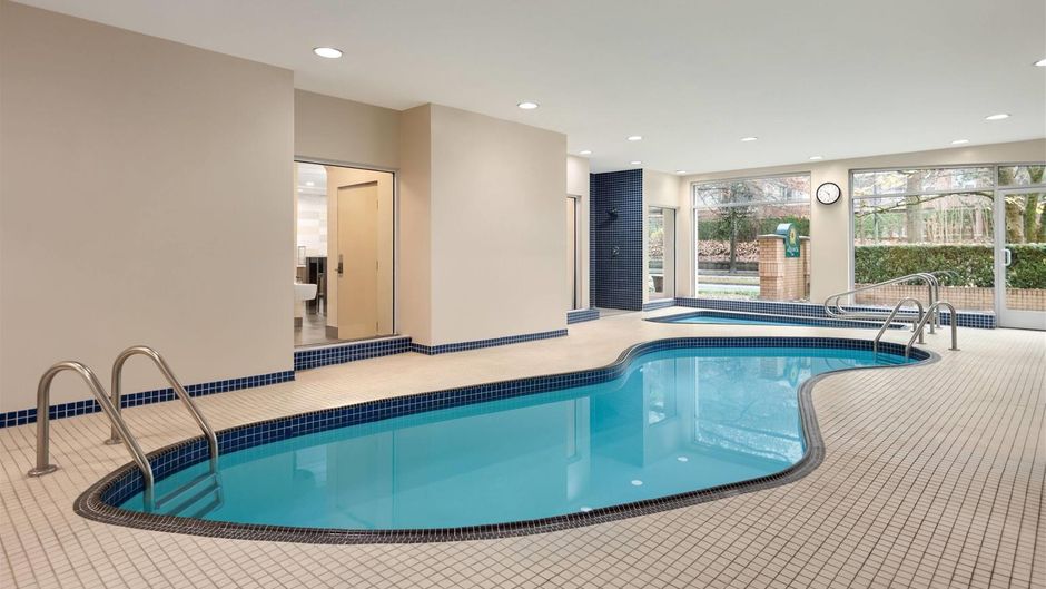 La Quinta Inn Vancouver Airport Pool