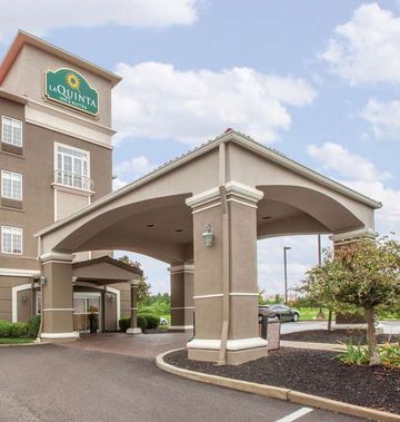 La Quinta Inn & Suites Cincinnati Arpt