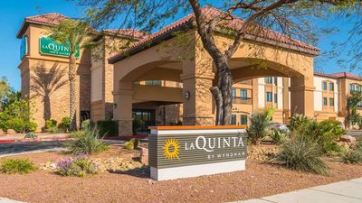 La Quinta Inn & Suites LAS South