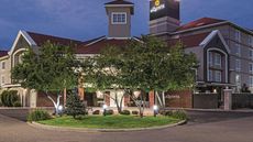 La Quinta Inn & Suites Denver Airport