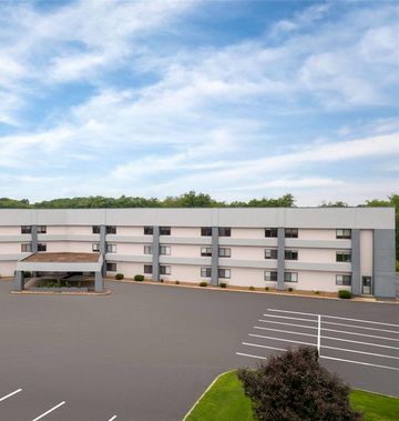 Baymont by Wyndham Columbia