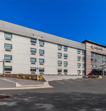 La Quinta Inn & Suites Atlanta Roswell