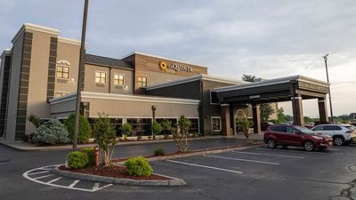 La Quinta Inn & Suites Knoxville East