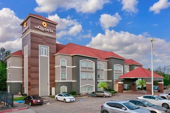 La Quinta Inn & Suites Palestine
