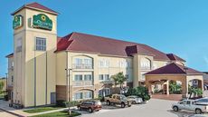 La Quinta Inn & Suites Mercedes