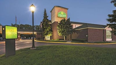 La Quinta Inn & Suites Minneapolis NW
