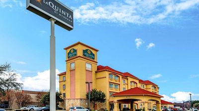 La Quinta Inn & Suites Bedford