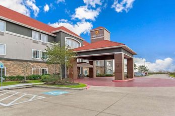 La Quinta Inn & Suites Bridge City