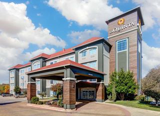 La Quinta Inn & Suites Ft Worth