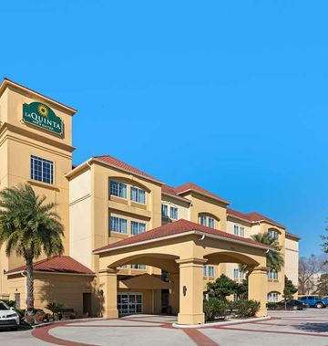 La Quinta Inn & Suites Bush Intl Airport