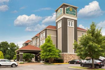 La Quinta Inn & Suites by Wyndham Smyrna