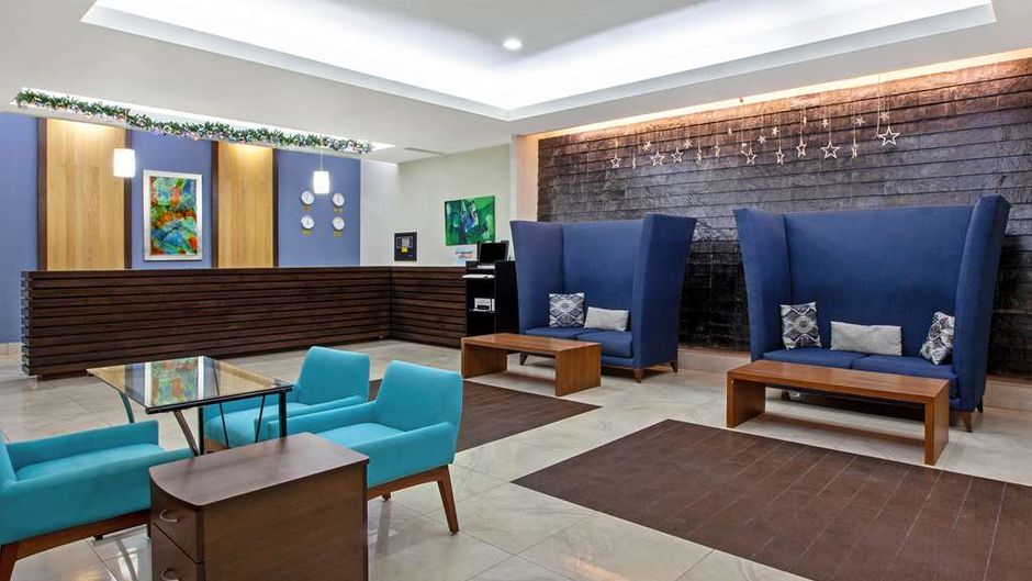 Wyndham Garden Cancun Downtown Lobby