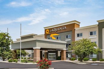 La Quinta Inn & Suites Evansville