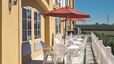 La Quinta Inn & Suites Lancaster