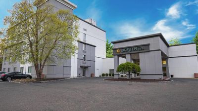 La Quinta Inn & Suites Danbury