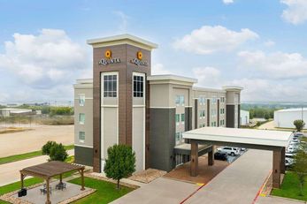 La Quinta Inn & Suites Denton