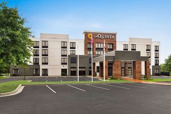 La Quinta Inn & Suites Newark - Elkton