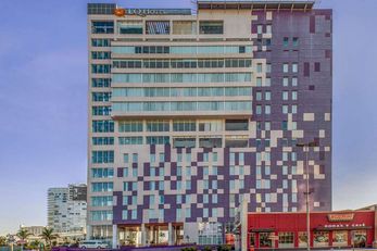 La Quinta by Wyndham Puebla Palmas