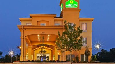 La Quinta Inn & Suites Marshall