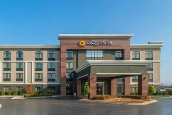 La Quinta Inn & Suites Clarksville