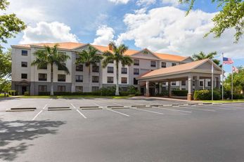 La Quinta Inn & Sts Bonita Springs