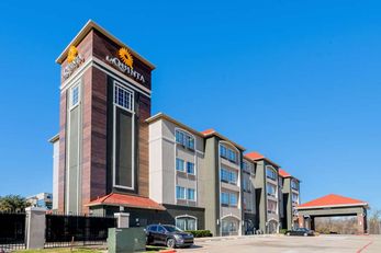 La Quinta Inn & Suites Ft Worth East